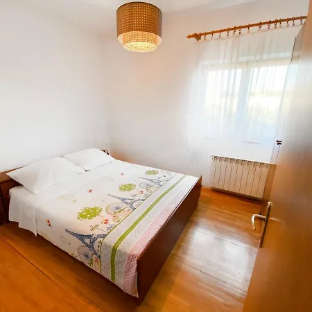 Apartment Arka *
