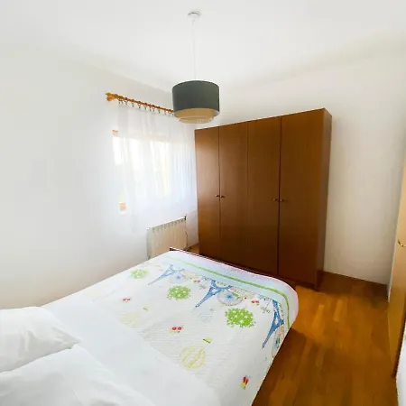Arka Apartment *